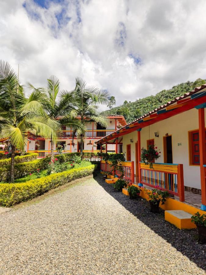 Hosteria El Paraiso Jardin